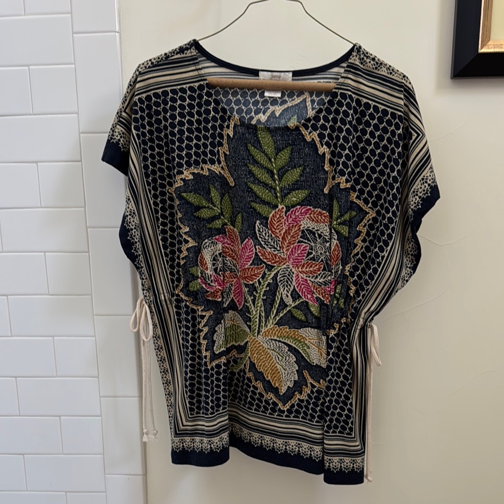 Jump Black and Green Sleeveless Boxy Blouse